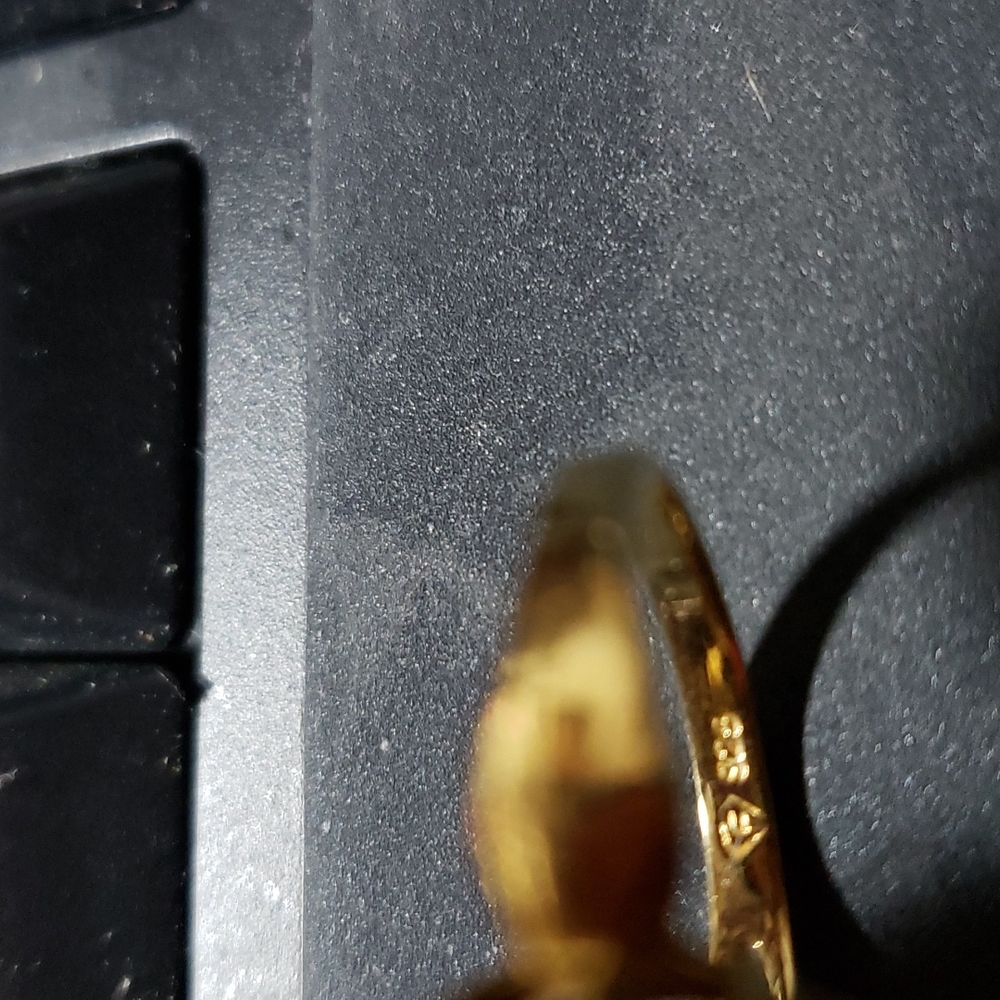 Ring - Picture 5 of 6